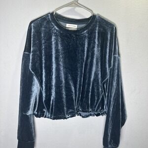 Urban outfitters women's velour cinch hem pullover top Size large blue bat wing